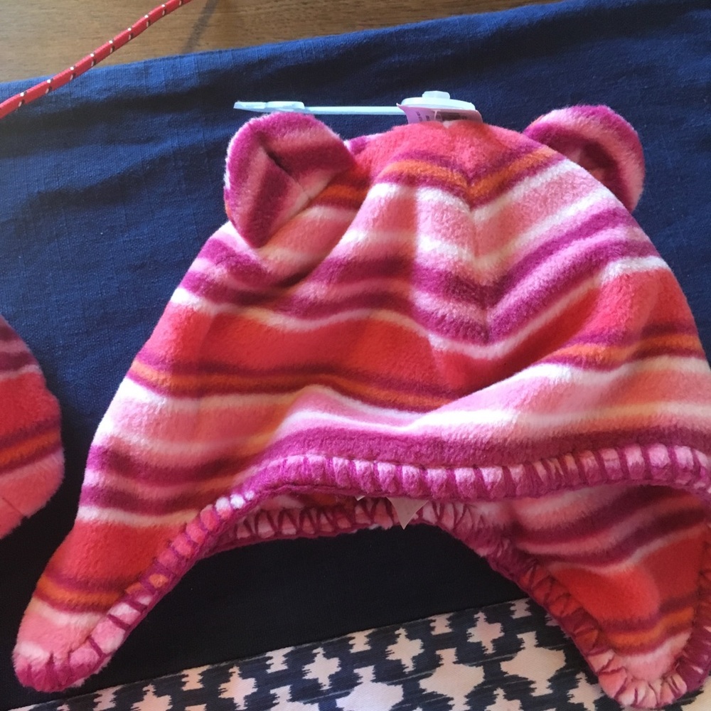 Old Navy Baby Girl Bear Ear Fleece Winter Hat